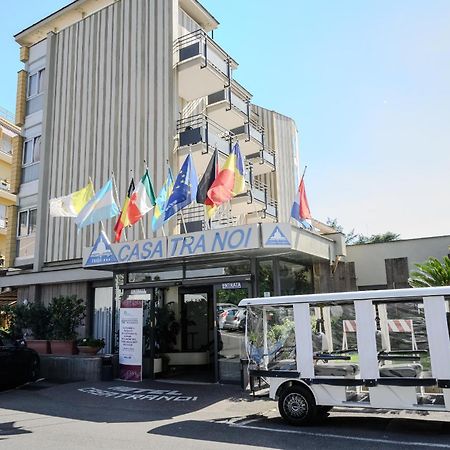 Hotel Casa Tra Noi Roma Exterior foto